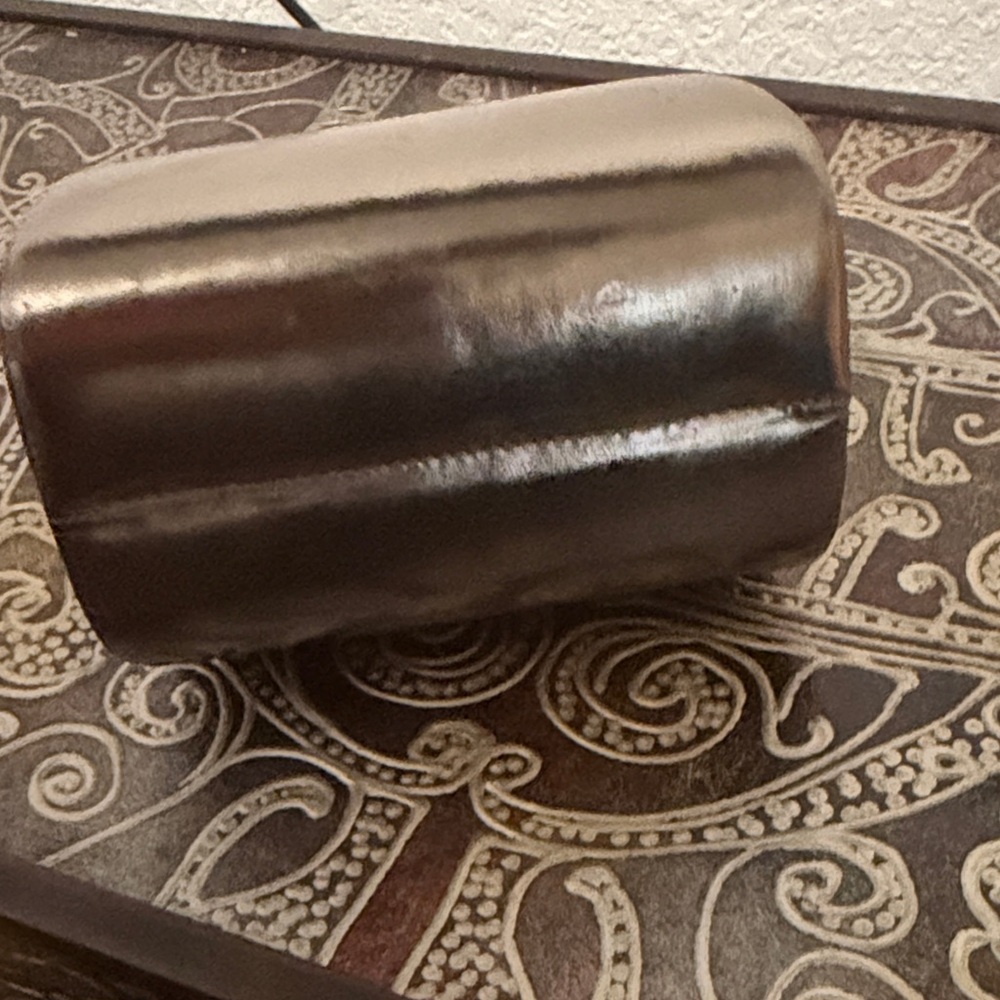 Rodo Metallic gold Clutch - Picture 6 of 7